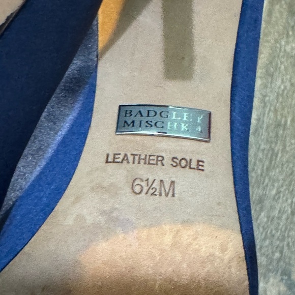 Badgley Mischka Blue Satin Peep-Toe Heels - Picture 3 of 7